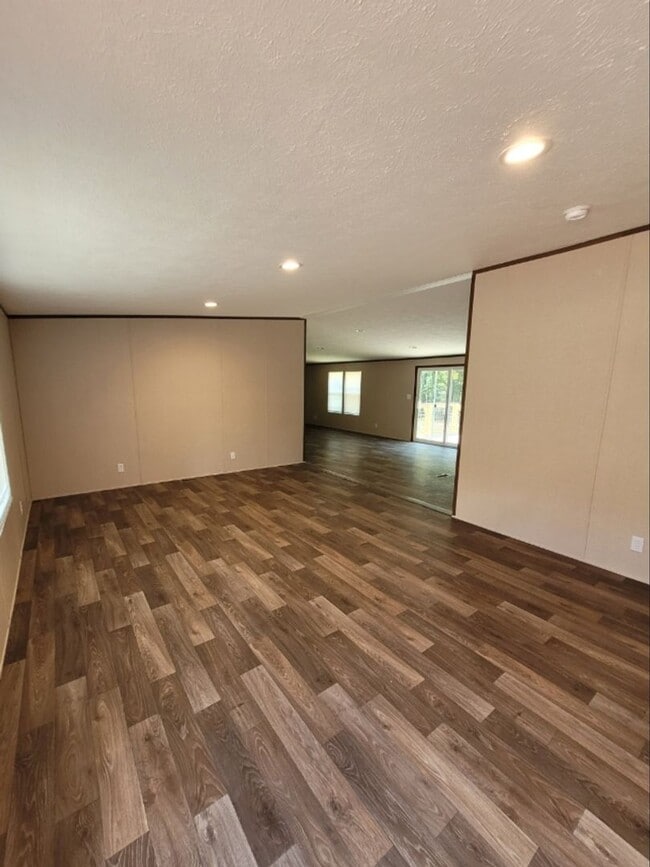Photo - Now PRE Leasing-accepting applications-Hart County - Hartwell, Ga. –Four Bedroom and Two Bathroom...