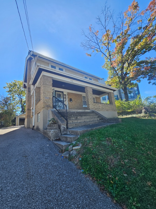 Photo - 3601 Madison Rd