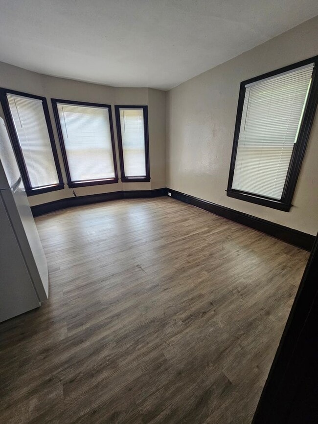 Photo - 602 E 14th St Unit 602 Apt. 2