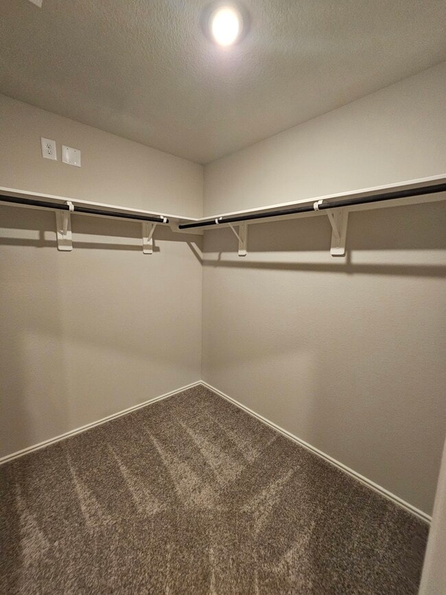 Photo - 26126 Halwell Manor Ln