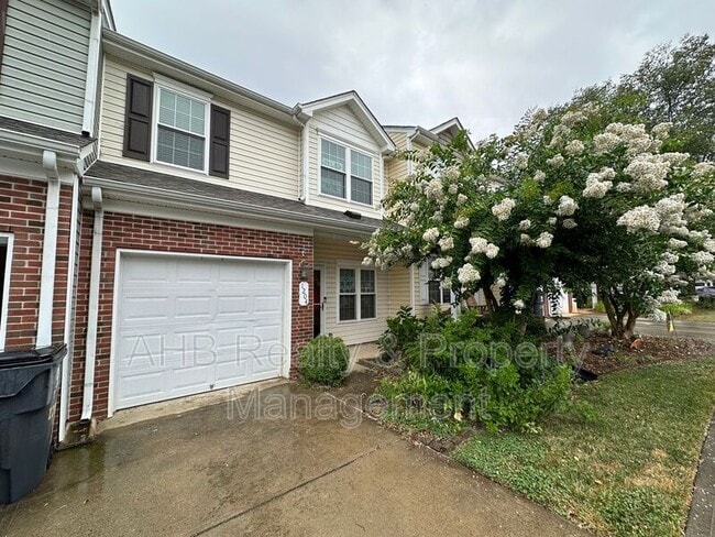 Building Photo - 1204 Glory Vine Rd