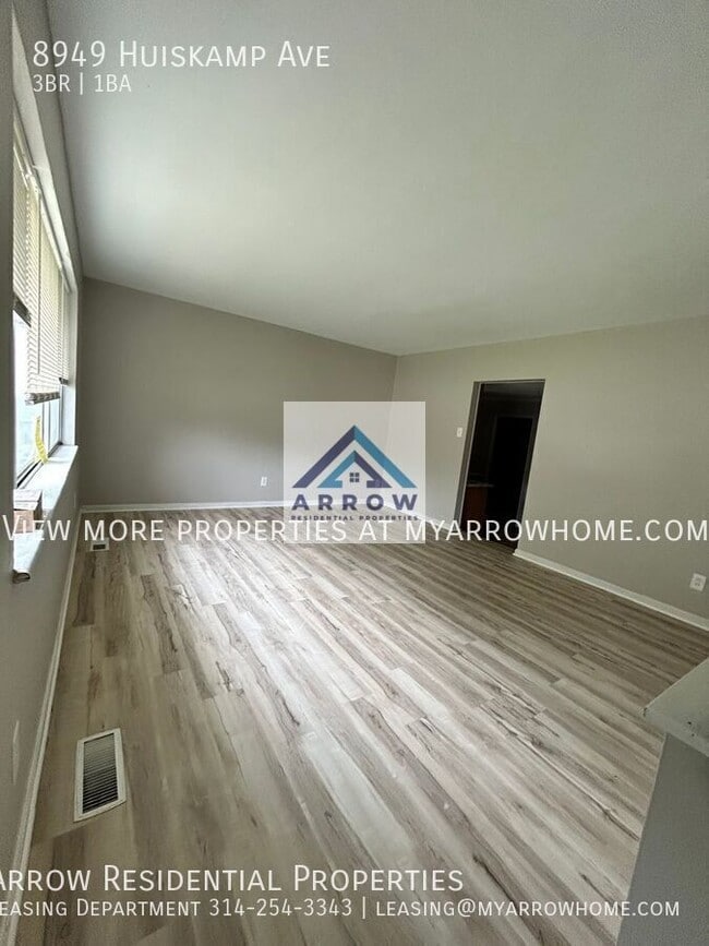 Photo - 8949 Huiskamp Ave