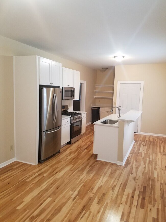 Photo - 524-24A E. Wright St. Unit Lower