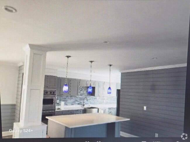 Building Photo - 21 E Tiana Rd Unit 21 Down Rental