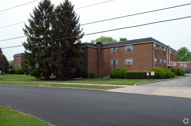 Norris Hills at Calamia Dr