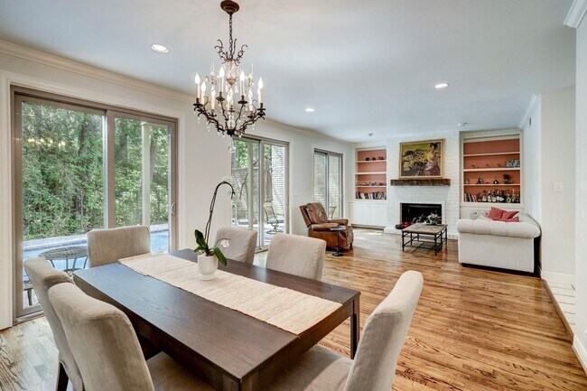 Photo - 201 Vanderpool Ln Unit True