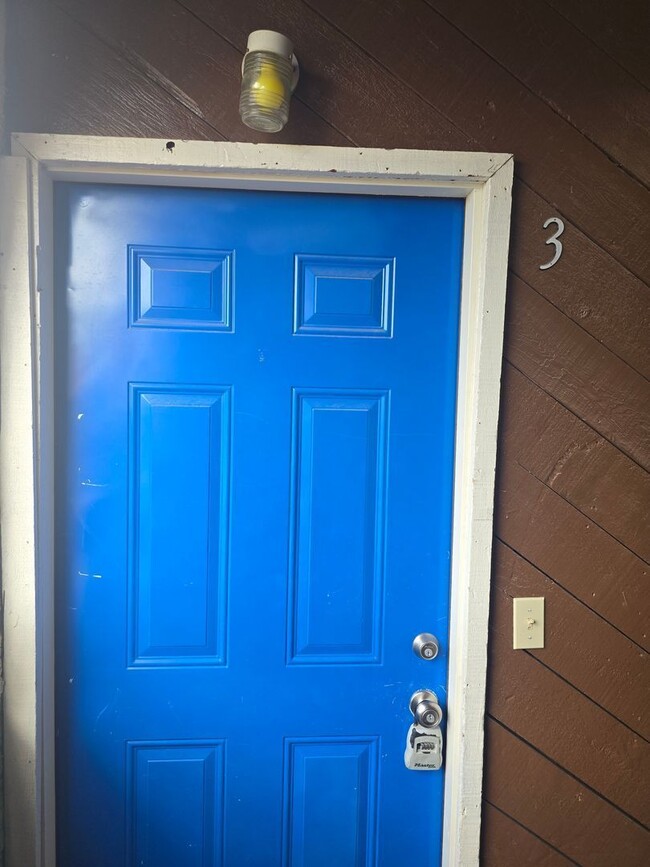 Photo - 932 N Belvedere Ave Unit 3