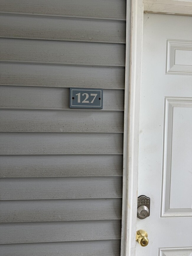 Photo - 261 Simpson Ave Unit 127