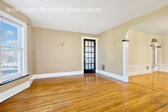 Photo - 20 Avery Ave Unit Upper