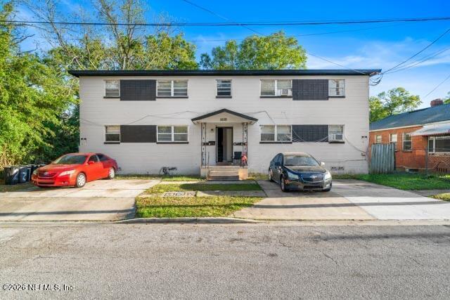 Photo - 1658 W 10th St