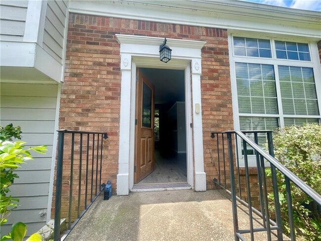 Photo - 10680 Mortons Crossing