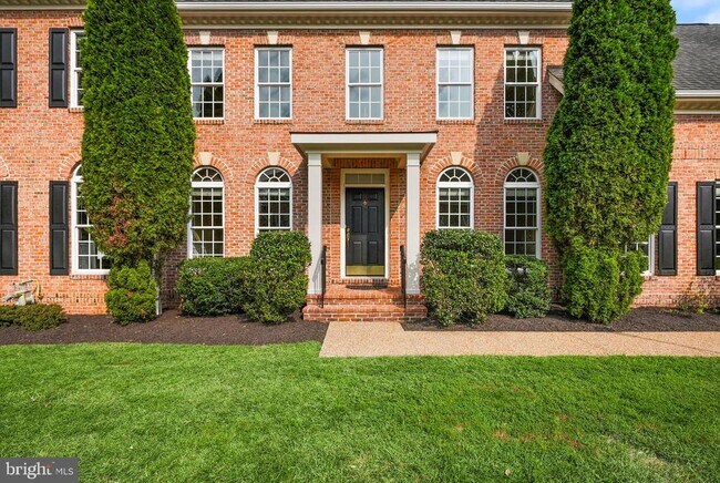 Photo - 43616 Carradoc Farm Ter Townhome