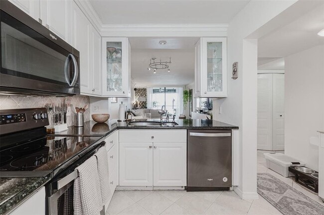 Photo - 110 Lake Emerald Dr Condo Unit 204