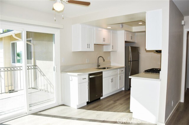 Photo - 815 N Olive St