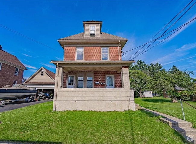 Building Photo - 725 Northampton St Unit 1 Rental