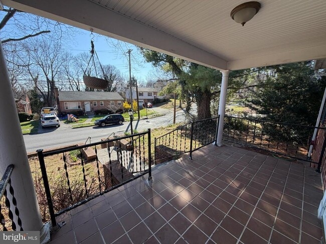 Photo - 540 Bellview Ave