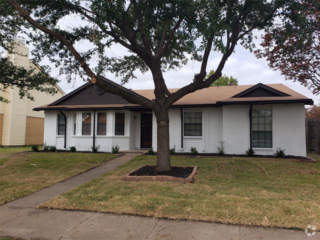 Building Photo - 1313 Clearview Dr Rental