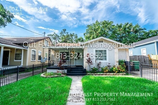 Photo - 1007 E 32nd Ave