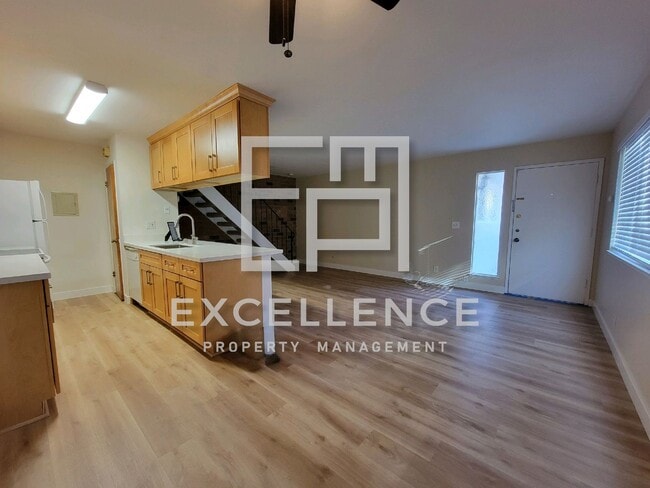 Photo - 2/1 Townhouse - Updated Kitchen, Community Pool, Storage, One Side of 2 Car Garage (For Storage)