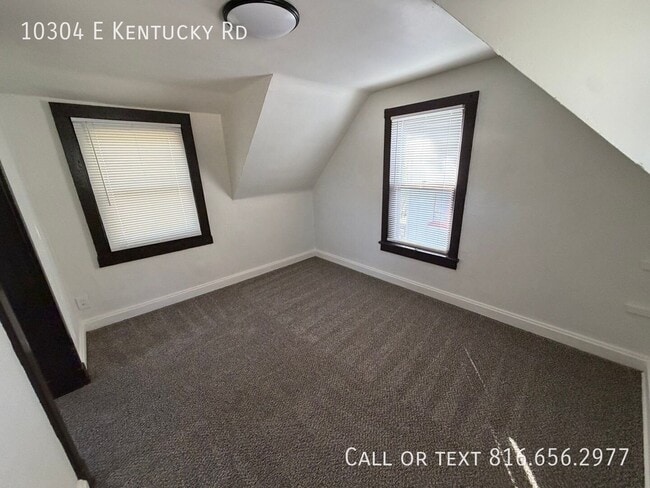 10304 E Kentucky Rd