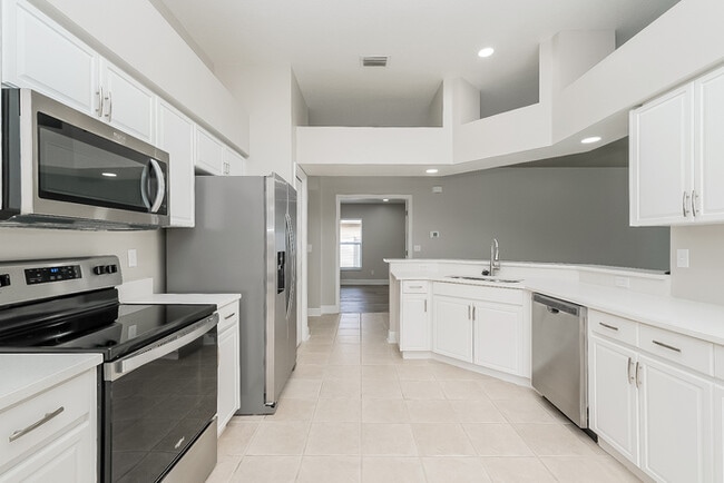 Photo - 2614 Vinedale Ave