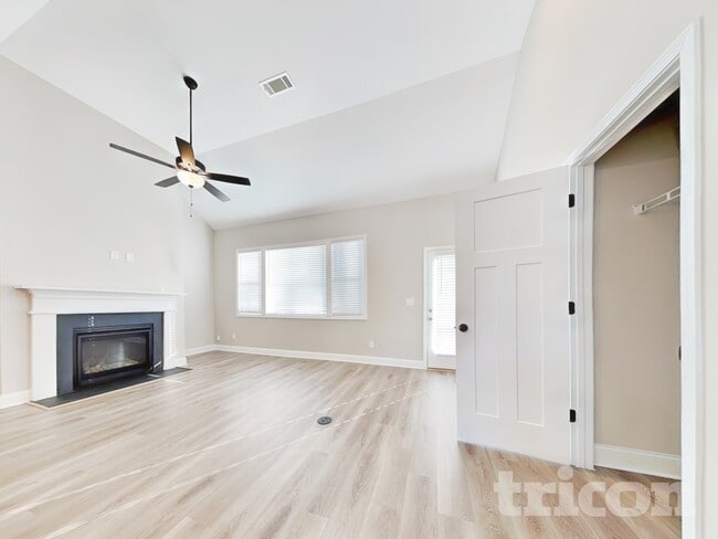 Photo - 319 Arbor Cir