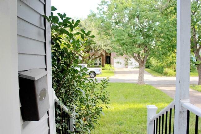 Photo - 4416 Holt St