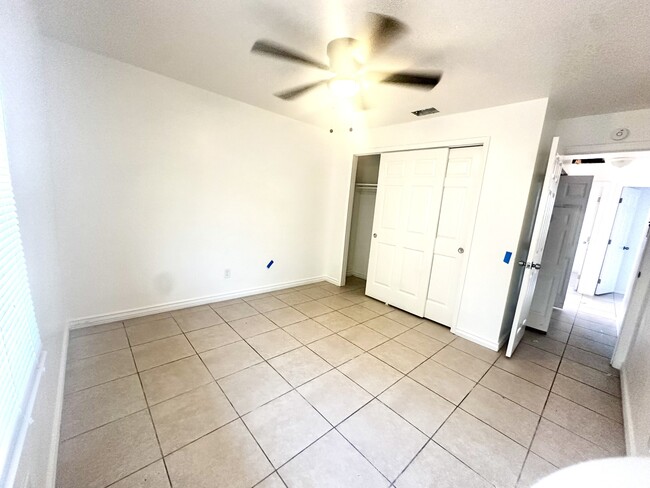 Photo - 9902 N Hyacinth Ave Unit Hyacinth-All Vouchers