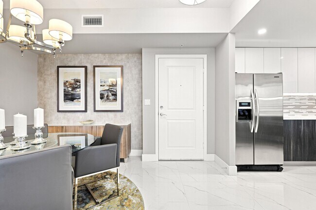511 SE 5 Ave Unit 1208