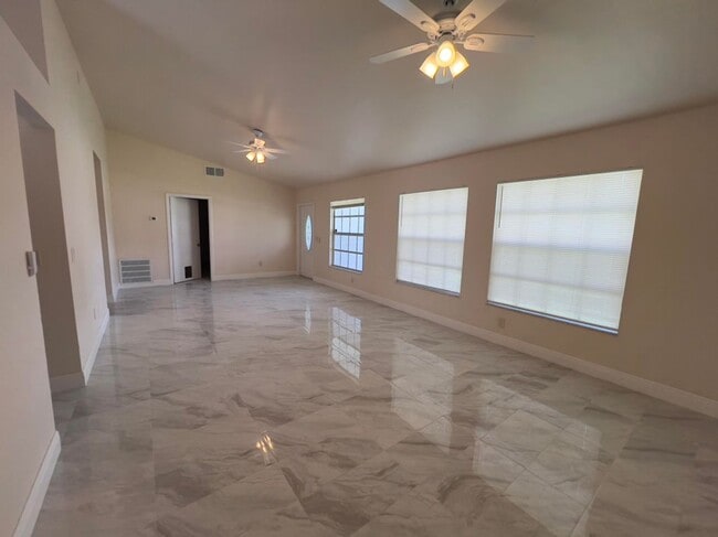 Photo - 7926 Burlwood Ln