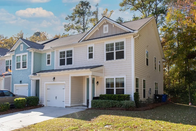 Building Photo - 4991 Hay Bale Ct