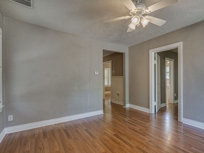 Photo - Charming 2 Bed / 1 Bath Home with Detached Garage and Huge Yard