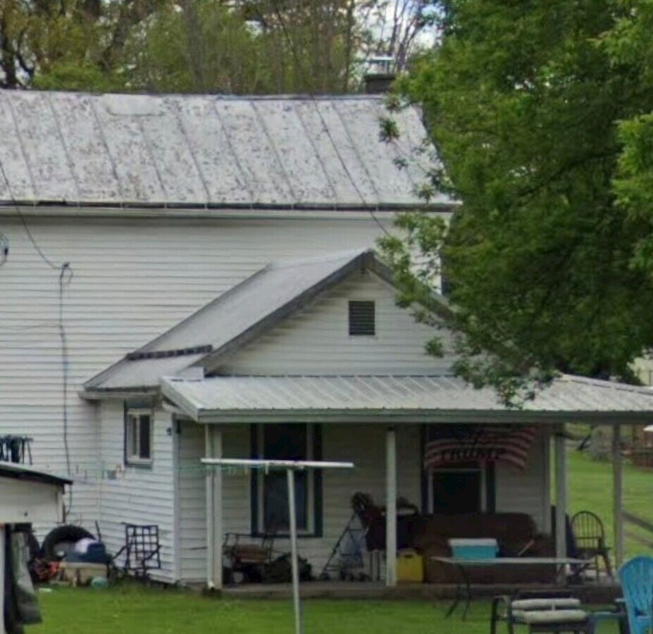 Photo - 22 Willow St