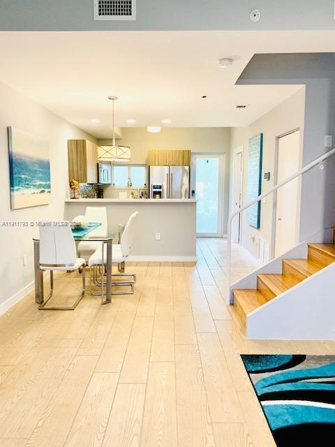 Photo - 619 Meridian Ave