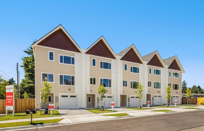 Building Photo - 6628 52nd Ave W