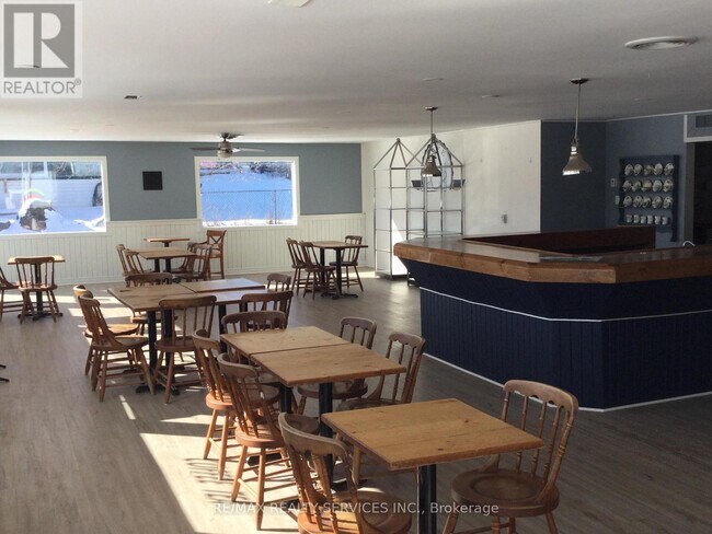 Photo - 1919 Lakehurst Rd