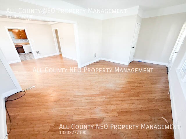 Photo - 3003 Portman Ave Unit Down