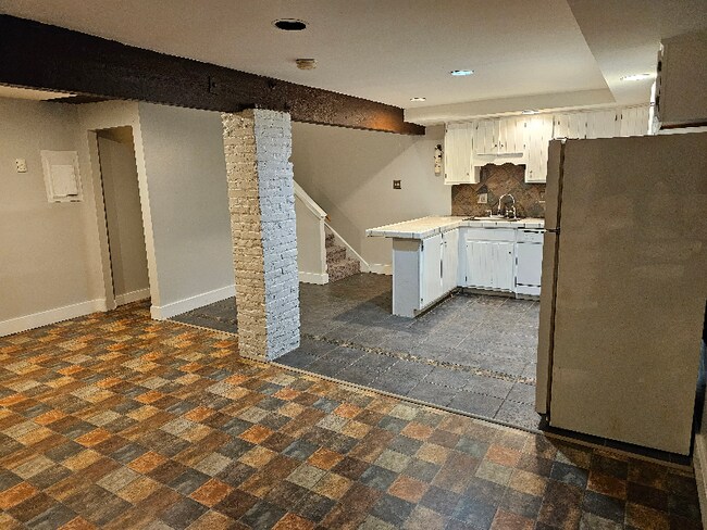 Photo - 107 Walnut St Unit 107 A