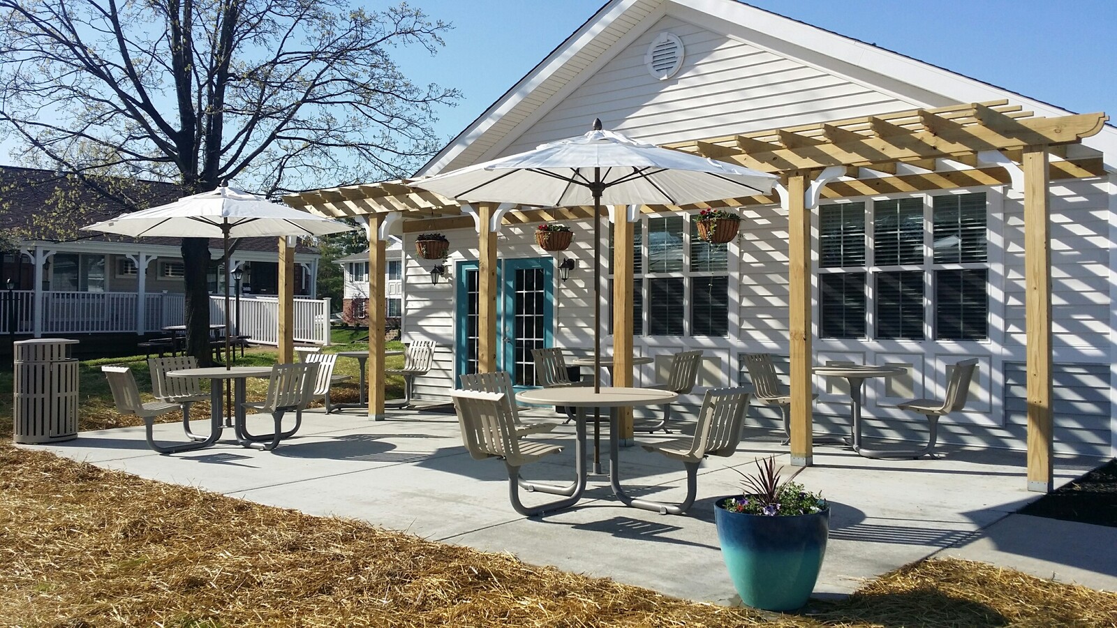 Photo - Lemay Manor I