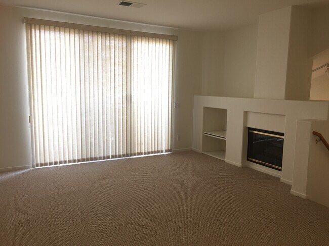 Photo - 4175 Via Candidiz Unit 15