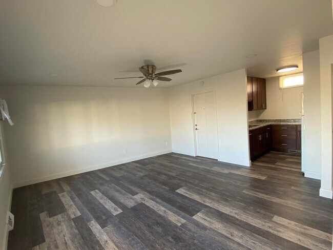 Photo - Chalet Gardens Apartments