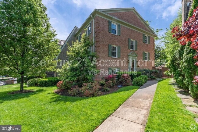 Building Photo - 4720 24th St N Rental