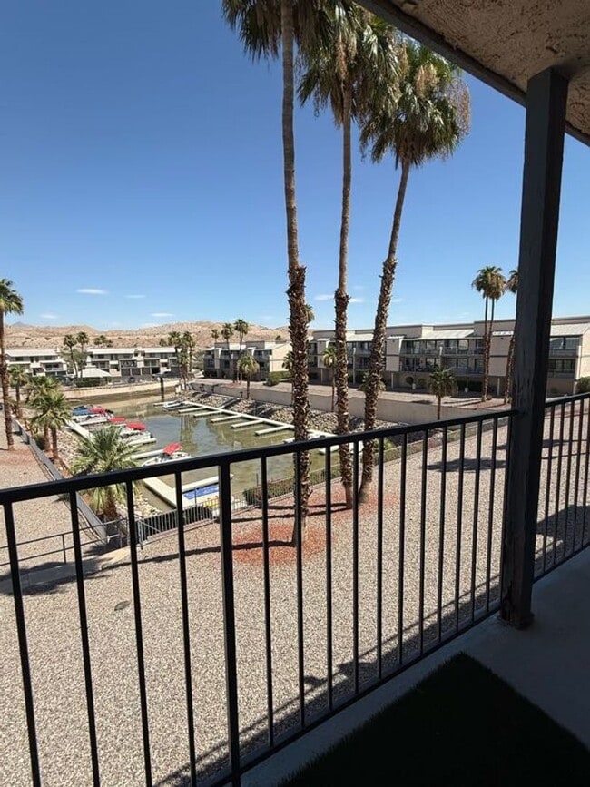 Beautiful Marina View Condo - Beautiful Marina View Condo Unit A3