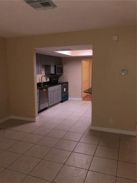 Photo - 3200 NE 13th Ave