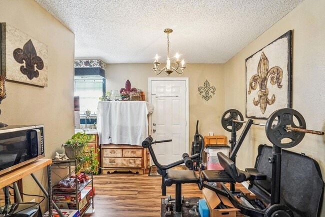 Photo - 111 Omega St Unit B