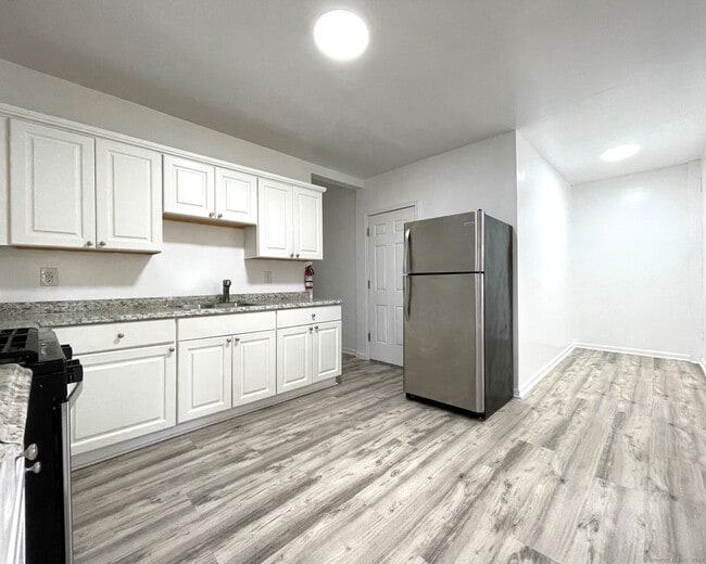 Photo - 19 Townsend St Unit 1