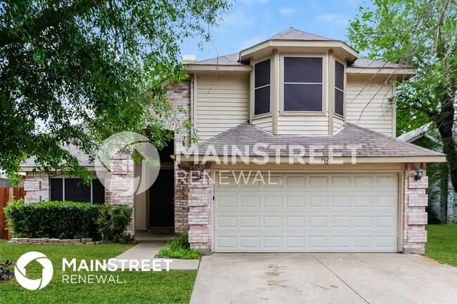 Building Photo - 2425 Bennington Dr