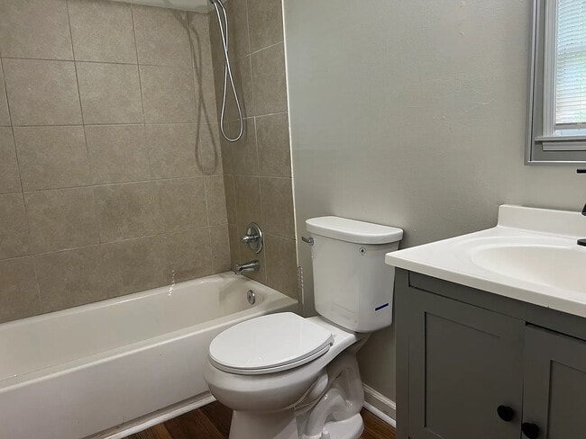 Photo - Room in House on Spellman St NW