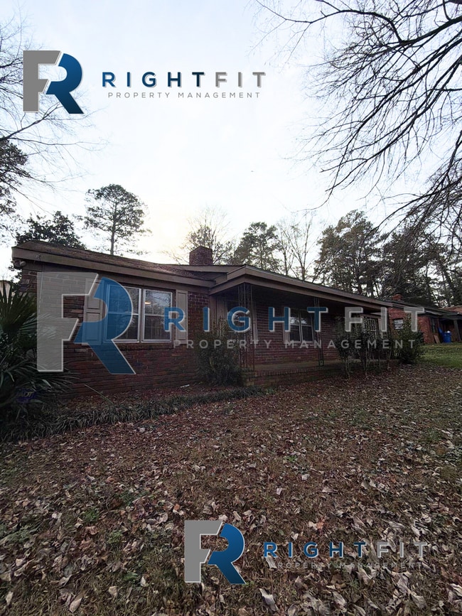 Building Photo - Cozy Columbus Home