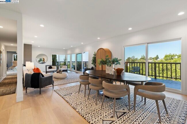 Photo - 10336 Greenview Dr